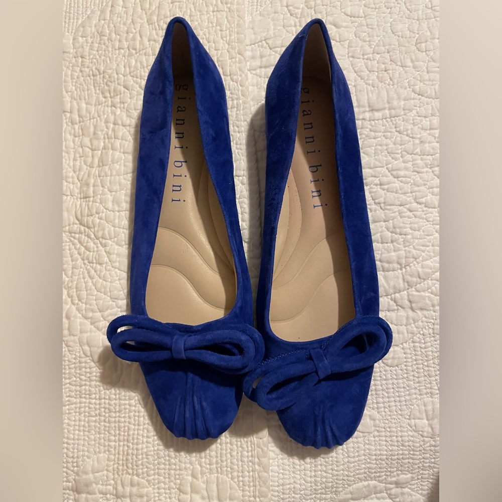 Gianni Bini| Women’s flats blue with bows | Size 8.5